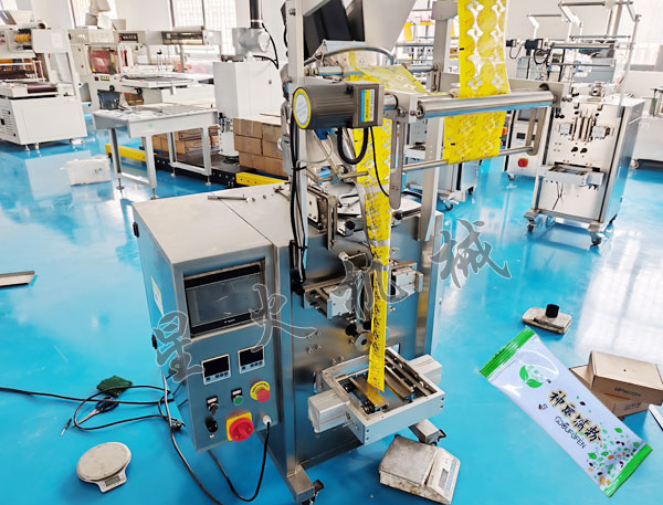 立式粉劑粉末包裝機實拍圖