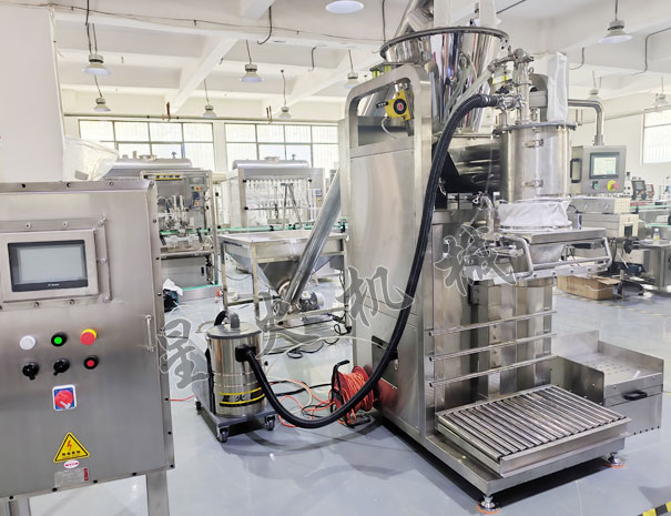 25公斤全脂乳粉自動稱重包裝機(jī)實拍圖